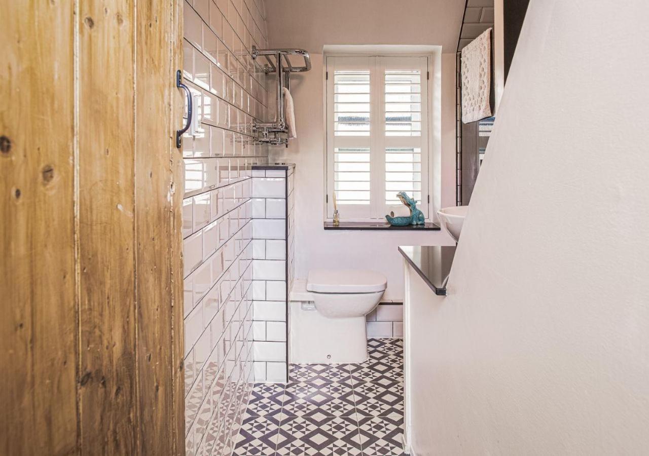 Maple Rose - 2 Bed With Garden In Minchinhampton! Βίλα Εξωτερικό φωτογραφία