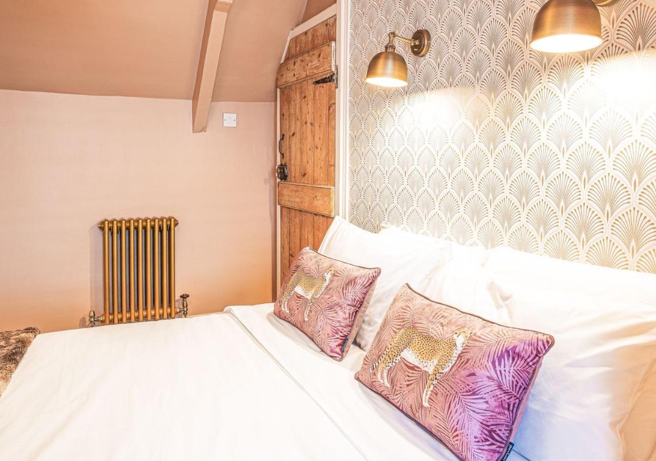 Maple Rose - 2 Bed With Garden In Minchinhampton! Βίλα Εξωτερικό φωτογραφία